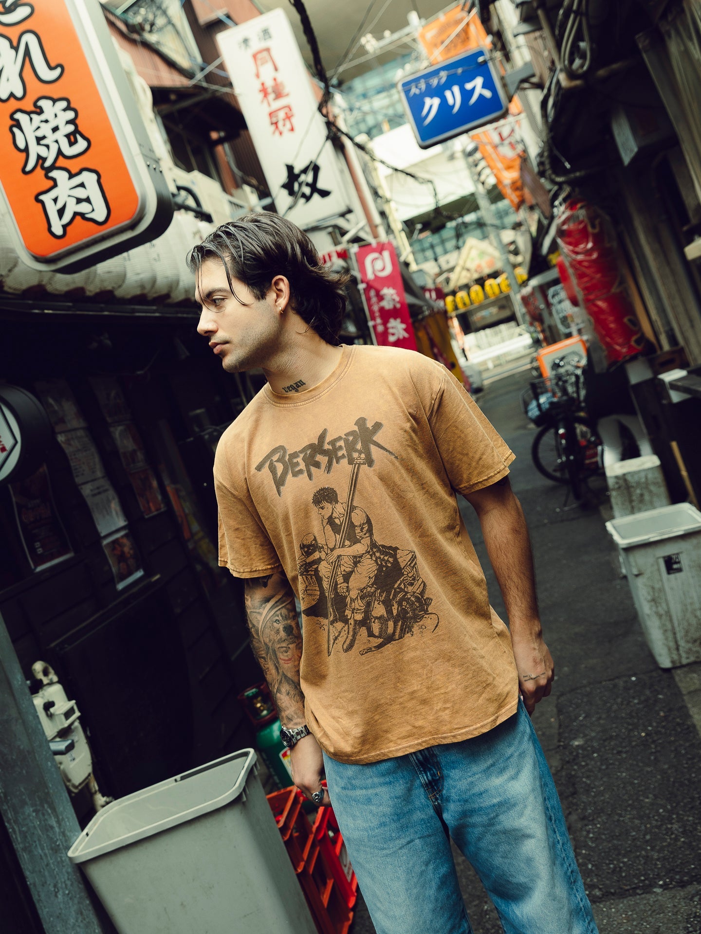 BERSERK GUTS VINTAGE OVERSIZE T-SHİRT